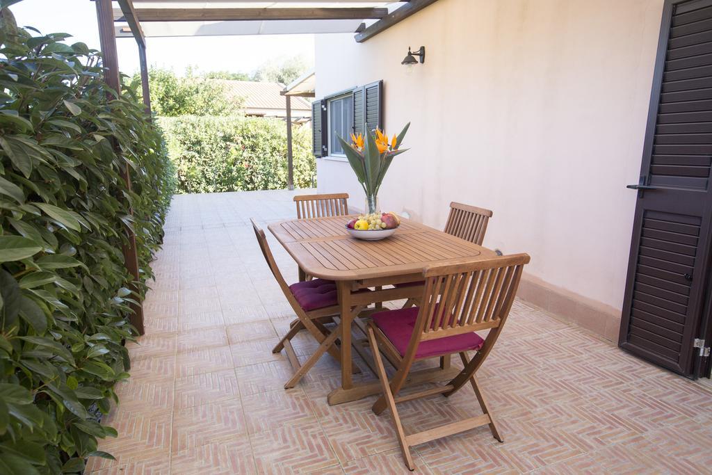 تْشيفالو Villa Di Franco المظهر الخارجي الصورة